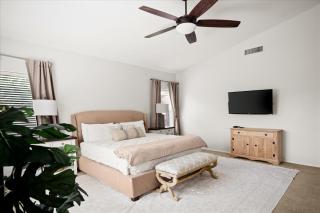 Scottsdale Escape - Pool, Spa, Firepit, & Pool Table - Phoenix - 6