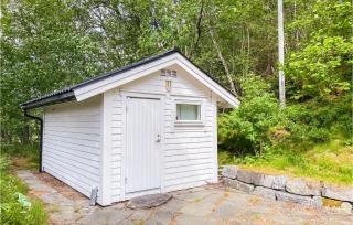 4 Bedroom Beach Front Home In Skodje - Skodje - 9