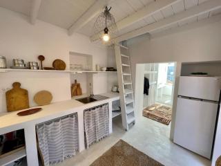 Maison avec terrasses et vues - Sými - 5