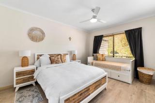 3 Bedroom Executive Holiday Home - 7