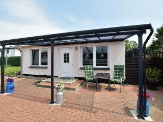 Modern Bungalow in Warnkenhagen near Wellness - Warnkenhagen - 0