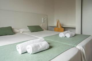 Sagitario Rymar Apartamentos - Cala en Bosc - 4