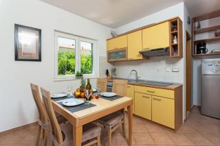 Apartment Mandalina House - Stari Grad - 6