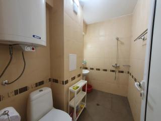 Cozy, spacious apartment near Paradise Bay - 2