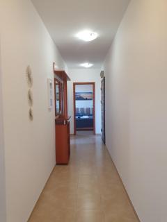 Cozy, spacious apartment near Paradise Bay - 3