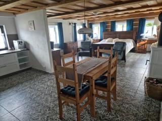 Luxusní apartmán s krbem - Kunratické Švýcarsko - 1