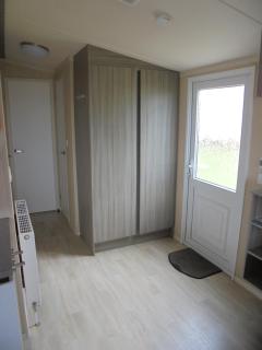 Kingfisher : Soleil:- 6 Berth, Central Heated, Close to site entrance - Ingoldmells - 6