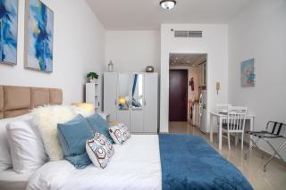 Cozy Sea View Studio at Al Hamra by FREE Holiday Homes - Ras al Khaimah - 1