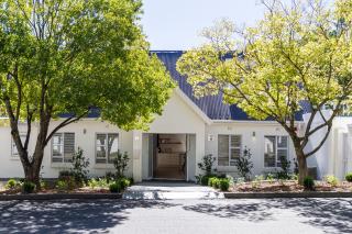 Riebeeck Villa - 5 min walk to Franschhoek Central - 8