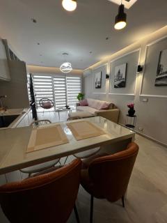 Coastal Horizon Deluxe Apartment - Durrës - 7