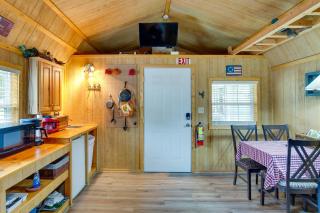 Lake Fork Studio Cabin with Dock and Boat Ramp! - 8