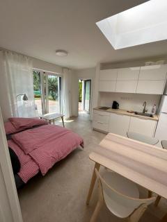 Red Travel Apartment - 4