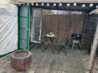 South Wales Yurt-Cosy, log burner & private garden -  - 5