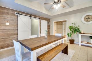 Bright Guyton Home with Private Yard and Hot Tub! - Port Wentworth - 8
