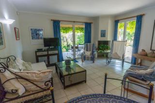 Azur Blue Villa; Rural Peace with private pool - 3