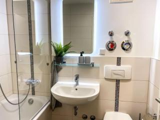 Stilvolles 60qm City Apartment Zentrumsnahe 2R - Dresda - 2