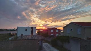Sunset view at the sandy beach - Nin luxury apartment - 3