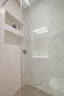 New Luxury Apartment 135sqm Terrace Seafront Unlimited Wi-Fi - 4