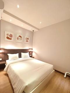 oxy suites 1-01 at Shop House Meisterstadt Pollux Habibie - Batam Center - 5