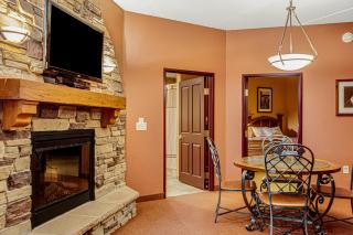 Chula Vista Condo #2433 - 5