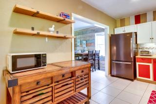 Fire Pit and Grill at Pet-Friendly Port Isabel Home! - Port Isabel - 1