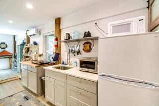 Kitty Hawk Vacation Rental with Pool and Hot Tub - Kitty Hawk - 1