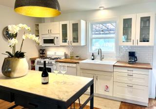 The Burbank House - Fredericksburg - 6