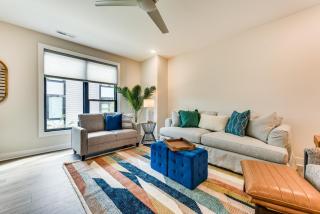 Modern and Stylish Condo 5 Mi to Downtown Charlotte - 7