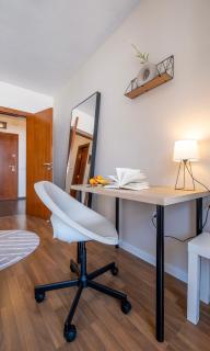 City Oasis: Stylish Retreat in the Heart of Sofia - Sofia - 4