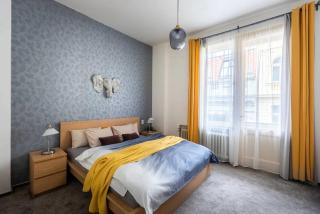 Beautiful flat in city center with balcony - Prague - 0