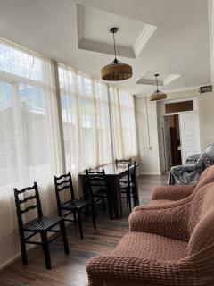 Manoni Ratiani's Hostel - 0