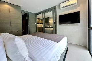 Kamala Beach D49 Exclusive Junior Suite - Kamala Beach - 1