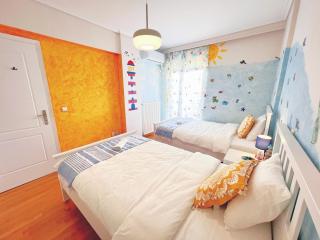 Cozy fairytal garden apartment, Family Friendly, Free parking, 15 Min to Airport - Atene - 4