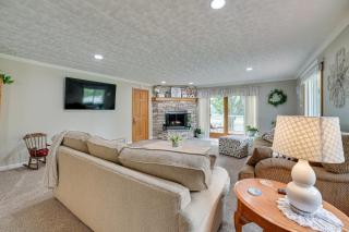 Northern Michigan Vacation Rental Near Trails! - 6