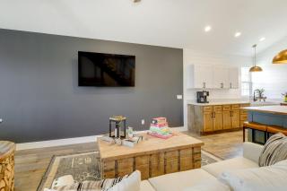 Orangeville Vacation Rental with On-Site Creek! - Orangeville - 2