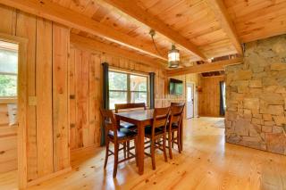 Wine Country Cottage with Fire Pit in Olin! - - 6