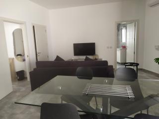 No. 38 Appartments - 7