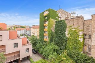 Elegant City Escape - Modern & Central - Bratislava - 4
