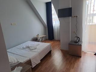 Hotel Zundaga - Batoemi - 9
