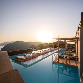 ALETRI new swim up HOTEL - Città di Alonissos - 8