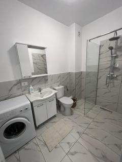 Sunny Apartments Suceava 64 - Suceava - 4