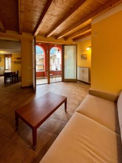 Casa Vacanze al Lago P2 - Monasterolo del Castello - 4