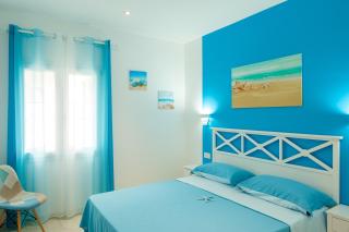 Private room and pool in the beach free wi-fi - 2