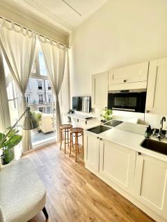Belgrave Studio Apartments, Westminster London - 0