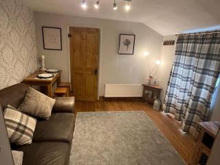 The Annexe - Winterbourne - 1