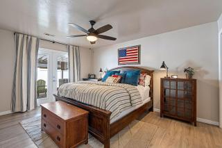 Fully Stocked Home with Hot Tub and Private Yard - 7