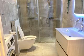 Extraordinary apartment with double shower - 7