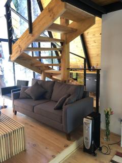 Chalé Design Mon Amour 3 - Prime - Espaçoso - 2 quartos de casal - Equipadíssimo - Lareira - à 3 min do centro - 3