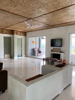 Rumah Selasar Sawah - 4