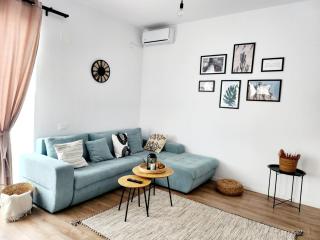 ADM Cozy Home - Entire private house&garden, close to Therme and Edenland - Tunari - 9